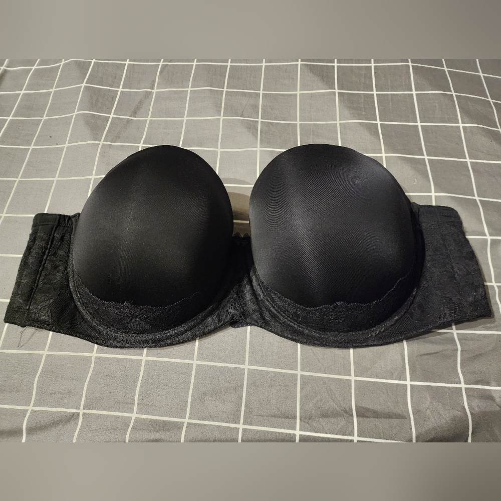 Torrid Strapless Bra 44DD